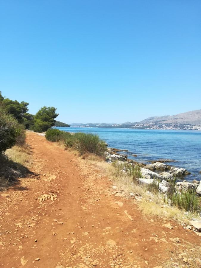 Villa Caroline Trogir Bagian luar foto