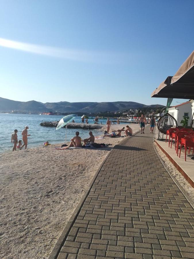 Villa Caroline Trogir Bagian luar foto