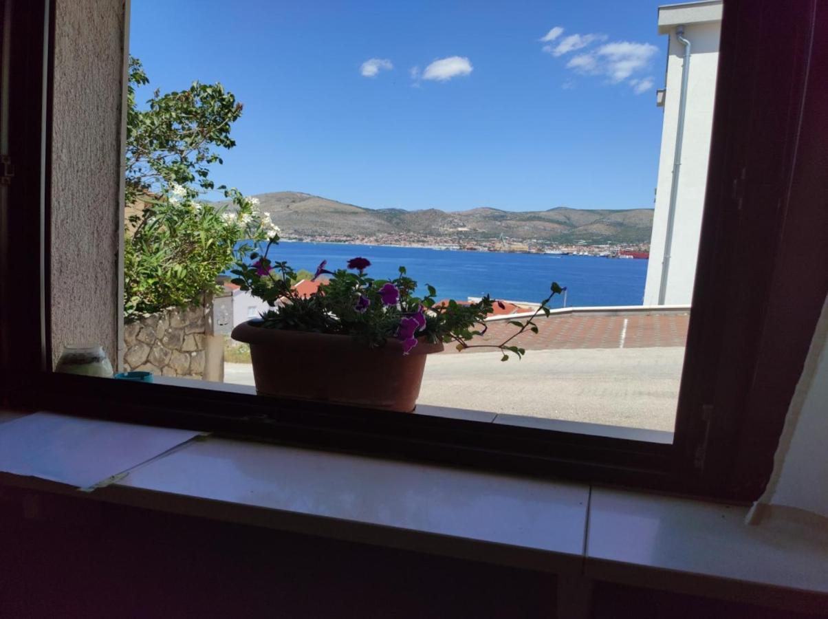 Villa Caroline Trogir Bagian luar foto